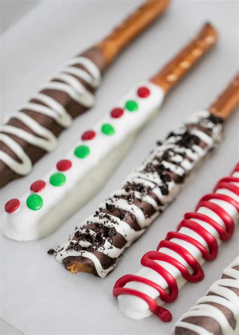 Salty pretzel rods dipped in layers of sweet caramel and chocolate. These easy Chr… | Chocolate ...