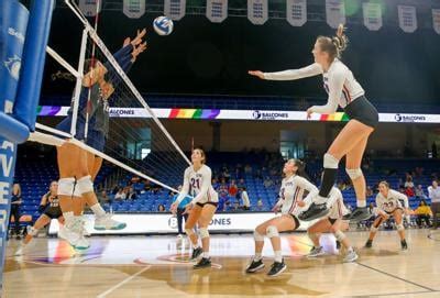 Volleyball looks to continue early success at UTA Classic | Sports ...