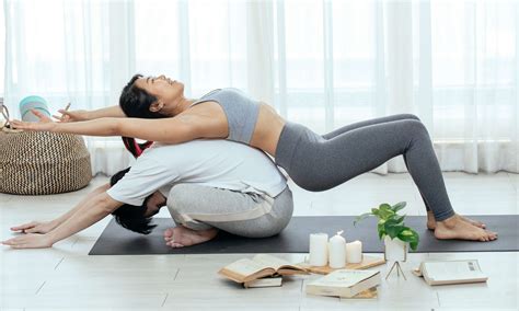 Yoga Poses For Two People | Blog Dandk