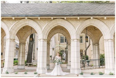 First United Methodist Church Fort Worth Bridal Session - Rebecca Tripp ...