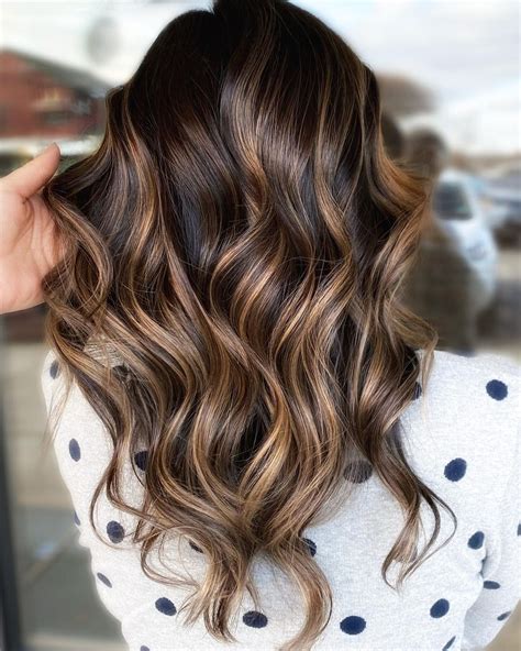 50 Dark Brown Hair with Highlights Ideas for 2022 - Hair Adviser