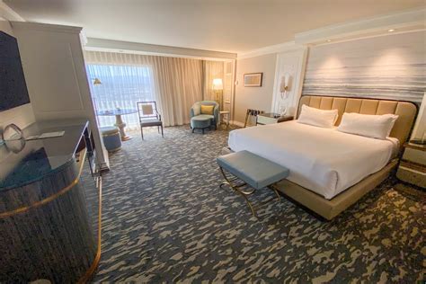 We tried the newly renovated rooms at Bellagio, here's what they are ...