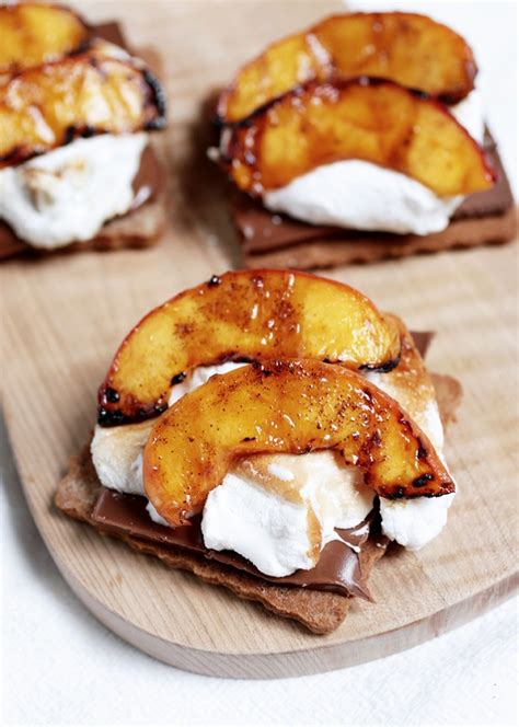 Grilled Peach S'mores - The Merrythought