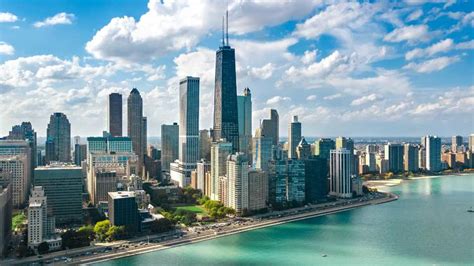 11 reasons why you should move to Chicago