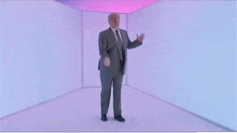 Trump Dancing GIF - Find & Share on GIPHY