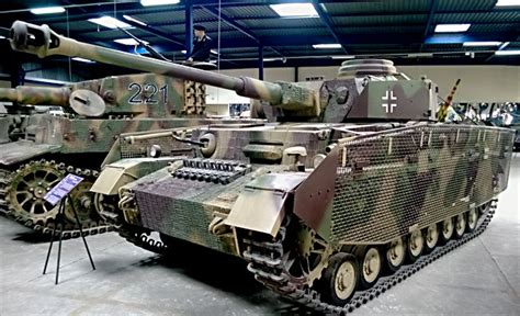 Surviving German Panzer IV Ausf J tank panzerkampfwagen 4 Sd.Kfz.161/2 - Restored WW2 German ...