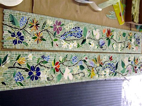 Mosaic Border Tiles in Floral Motif | Designer Glass Mosaics