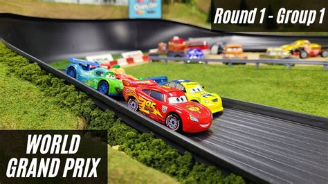 Disney Pixar Cars 3 World Grand Prix race cars - www.grupochips.com