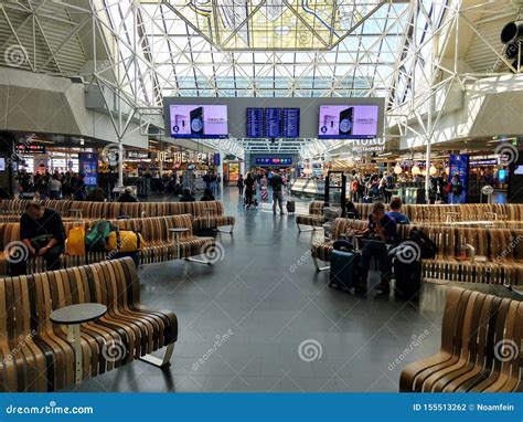 Reykjavik International Airport Editorial Photography - Image of airport, flights: 155513262