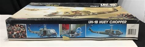 Monogram UH-1B Huey Chopper Helicopter Model Kit Nam Tour of Duty 1:24 #6086 NEW | #1856423671