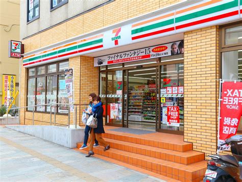 12 Important Phrases to Know Before You Enter a Japanese Convenience Store (And How to Respond ...