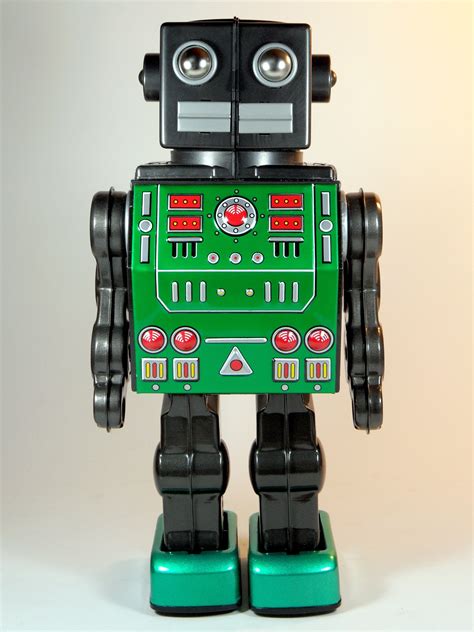 File:Metal House – Smoking Kaiju Robot (スモーキング怪獸ロボット) – Front.jpg - Wikimedia Commons