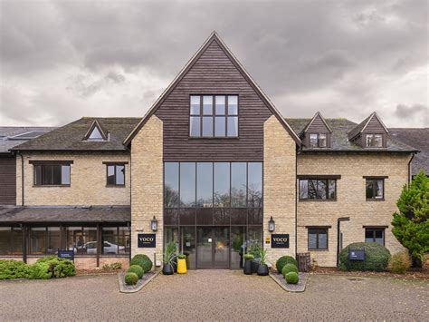 Luxury Accommodations in Oxford | voco Oxford Spires Hotel