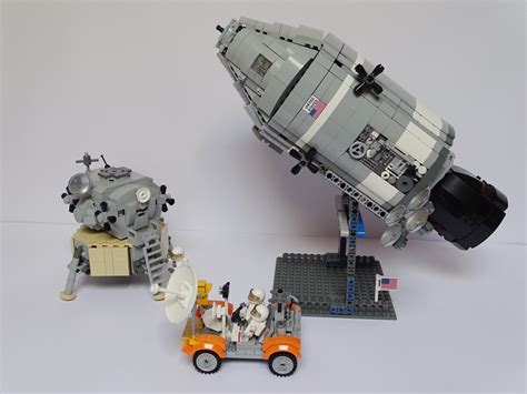 LEGO IDEAS - Apollo Program Moon Explorers