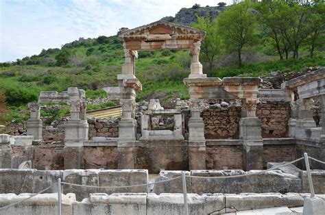 Fountain of Trajan, Ephesus (Illustration) - World History Encyclopedia