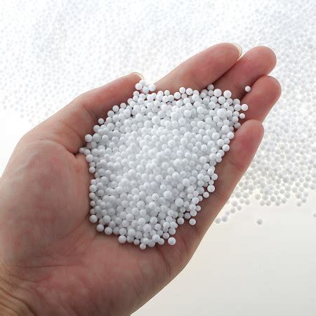 Polystyrene beads, 2-5 mm diameter, 100 g