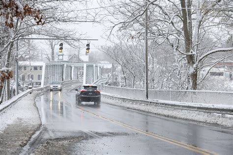 How much snow did Connecticut get from first winter storm?