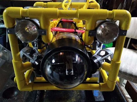 DIY submersible ROV flies through the water | Arduino Blog