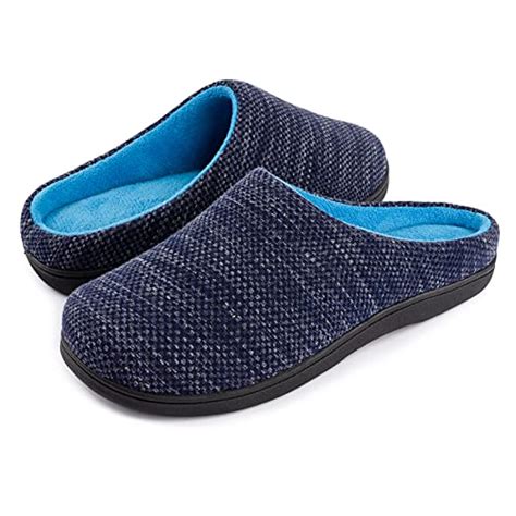 13 Best Slippers For Sweaty Feet That Aren't Uncomfortable