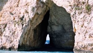 Sea Cave, Malta Wallpapers Images Photos Pictures Backgrounds