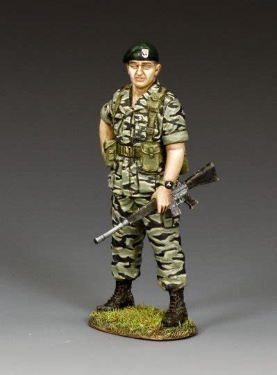 Green Beret Colonel in Tiger-Stripes|Vietnam War|Special Forces|Toy Soldier|VN139|King & Country ...