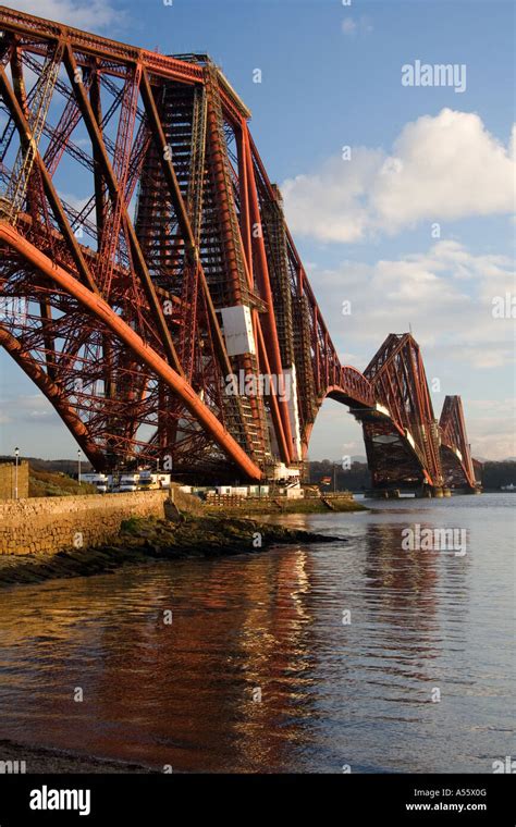 Forth bridge painting hi-res stock photography and images - Alamy