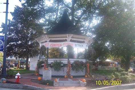 New Hampshire Milford 18th Annual Pumpkin Festival