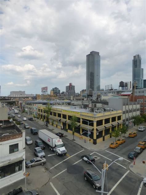 "Terasse/ Rooftop" LIC Hotel (Long Island City) • HolidayCheck (Bundesstaat New York | USA)