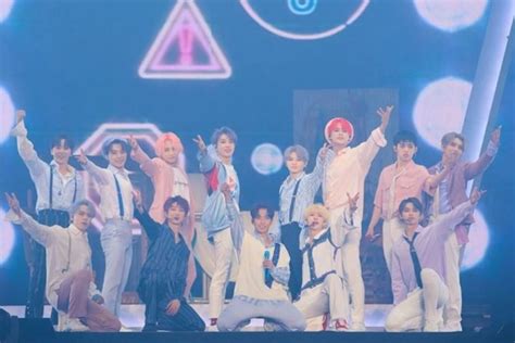 K-pop boy band SEVENTEEN begins its Ode To You world tour in Seoul | South China Morning Post