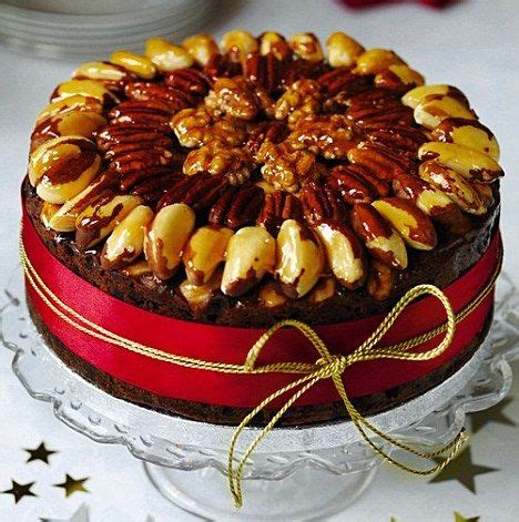 Glazed Nut Topping for Christmas Cake