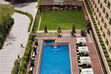 Four-Star Hotels in Mumbai | Courtyard Mumbai International Airport