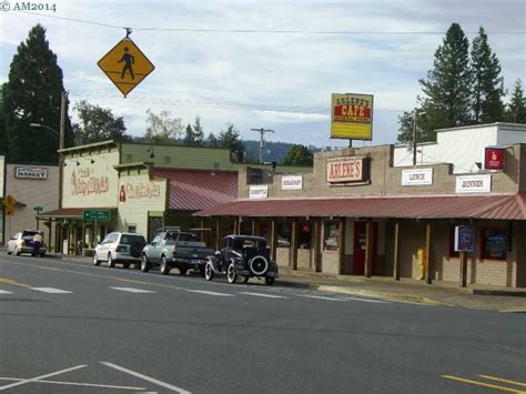 Elkton, Oregon is on Highway 38 running along the main Umpqua river.