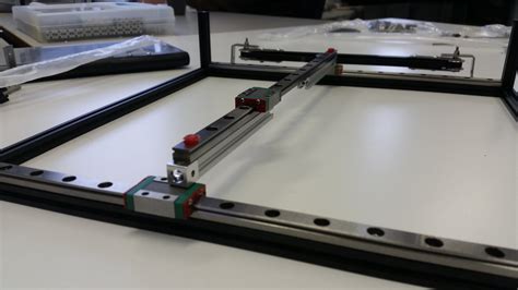 BLOG & NEWS - Linear guide rails available soon - MakerBeam