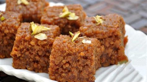 Hafiz Ka Multani Sohan Halwa Desi Ghee Badami 500 Grams Price in Pakistan - View Latest ...