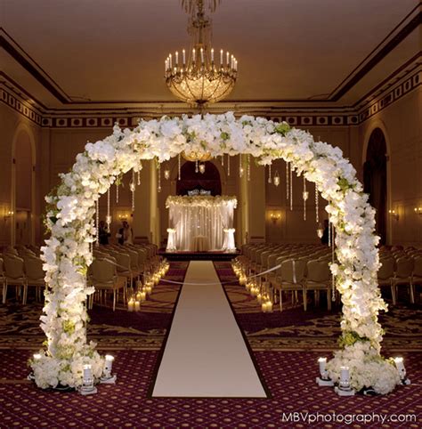 Mind-Blowing Wedding Ceremony Decor - Belle The Magazine