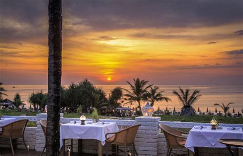 Karon Beach Restaurants - Phuket Restaurant Guide