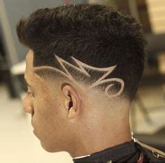 8 idées de CLT tchadien design | coiffure homme, coiffure homme avec trait, coiffure homme dessin