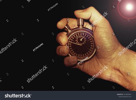 2,892 Stopwatch dark Images, Stock Photos & Vectors | Shutterstock