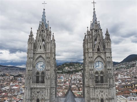 A City A Story | Travel article: Quito & Pichincha Volcano