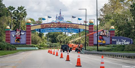 Work Begins on Walt Disney World Entrance Sign Reimagining for 50th ...