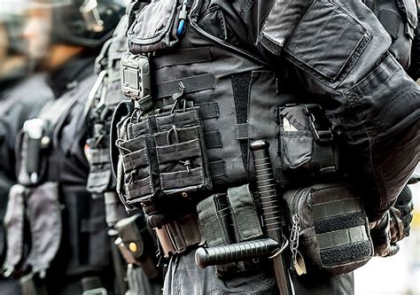 Police Body Armor Made With Kevlar® By DuPont Life Protection