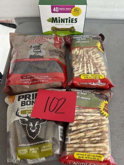 5PC LOT OF ASSORTED DOG TREATS/ BONES - Earl's Auction Company