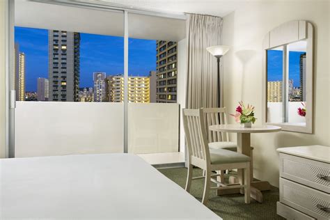 Ambassador Hotel Waikiki Honolulu, Hawaii, US - Reservations.com