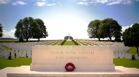 Somme Memorials: Visit The Somme Battlefields – LeShuttle