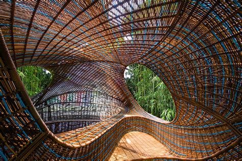 » Revolution Precrafted’s Ellipsicoon pavilion by UNStudio