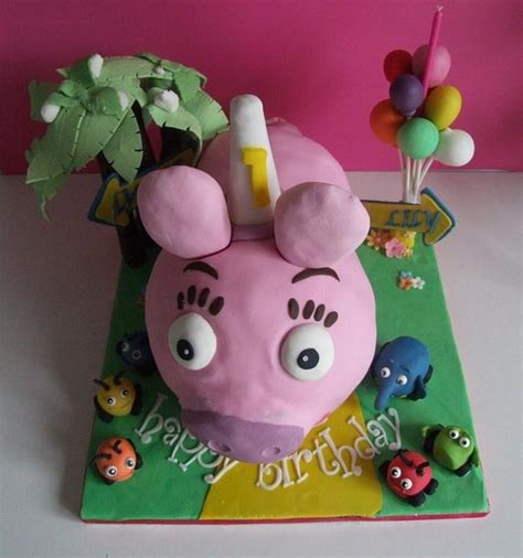 Jungle Junction Zooter cake - Decorated Cake by Amanda - CakesDecor