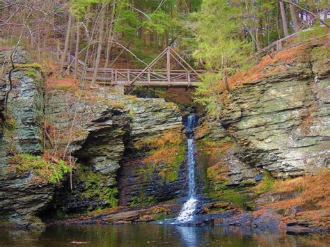 6 Fall Hikes in the Pocono Mountains 🍂⛰ | Pocono mountains, Places to ...