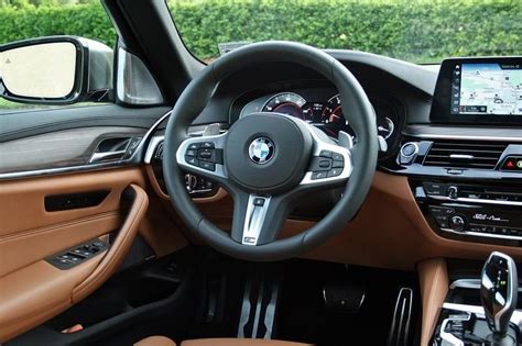 2018 BMW M550i XDrive – Driven | Top Speed