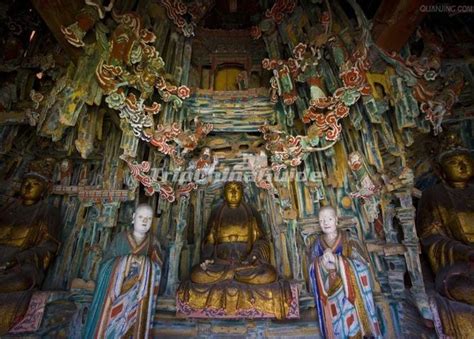 Statues Inside the Hanging Temple - China Hanging Temple Photos, Hanging Temple Facts, Hanging ...