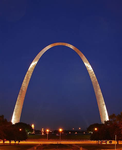 st louis arch at night - eastern view | Crawford Wilson III | Flickr